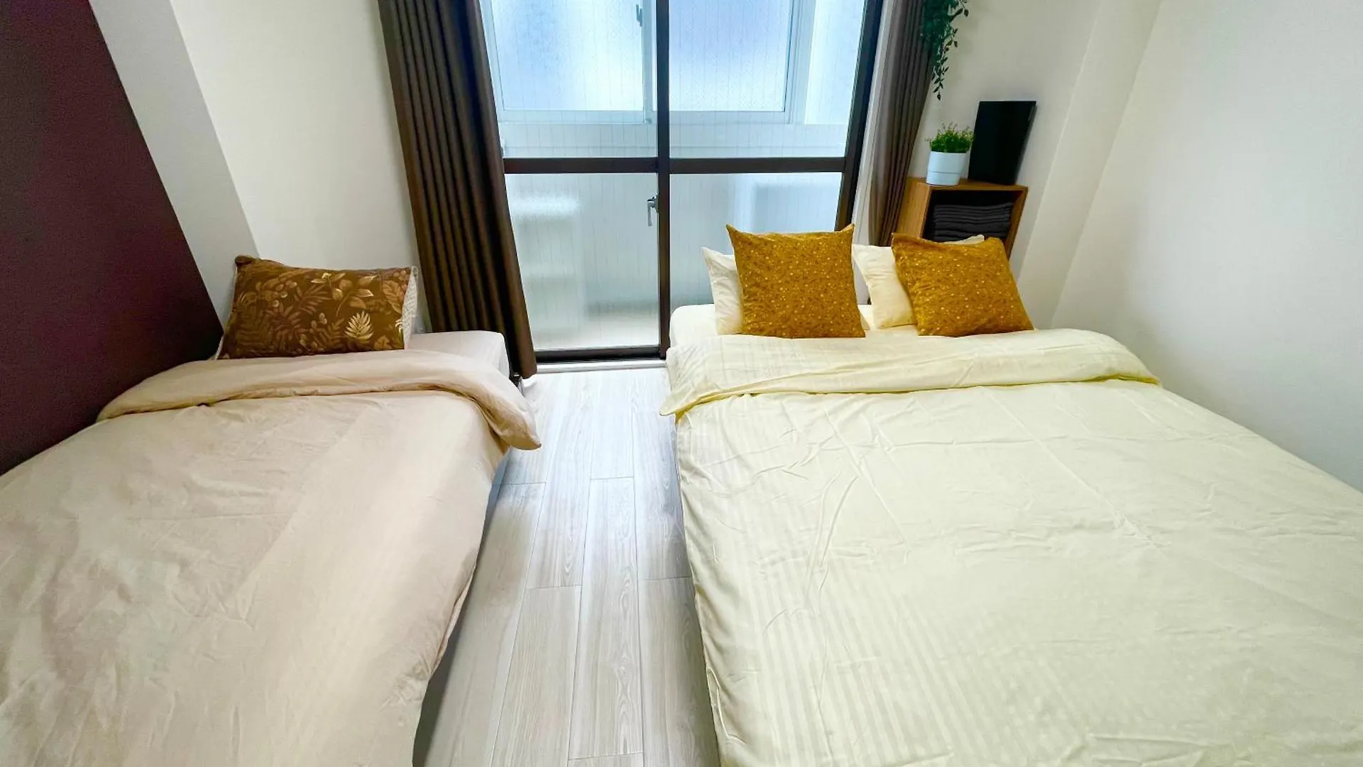 301 サンライズマンション新大阪駅から徒歩2分！Guest Room Shin-Osaka Apartment Osaka